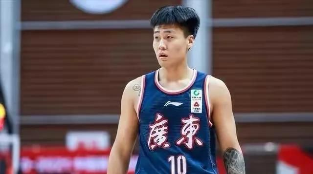白白色视频在线